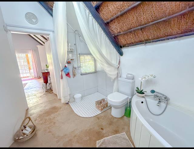 7 BEDROOM HOUSE FOR SALE IN FAIRVIEW